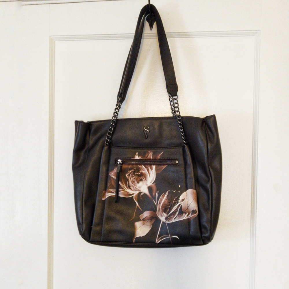 Vera Wang Elegant Black and Tan Floral Shoulder Bag